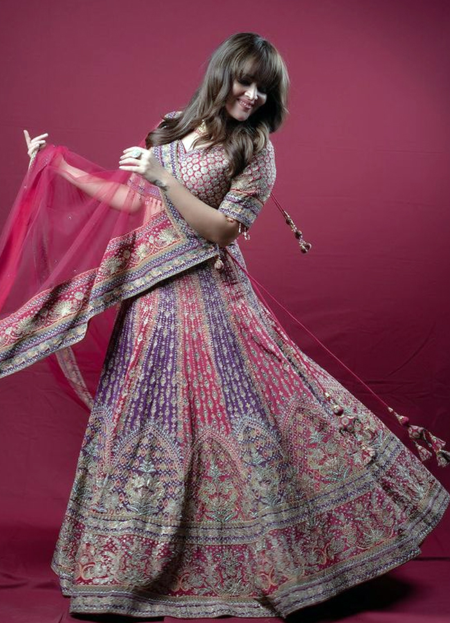Anasuya_20Diwali_20look_20_2813_29.jpg 12