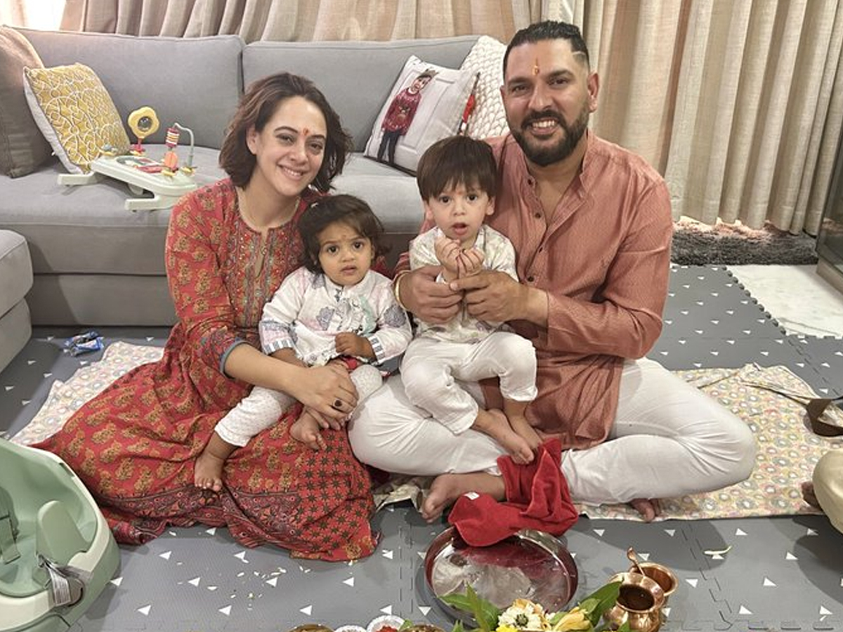 Cricketers-Diwali-Celebration-1.jpg 2