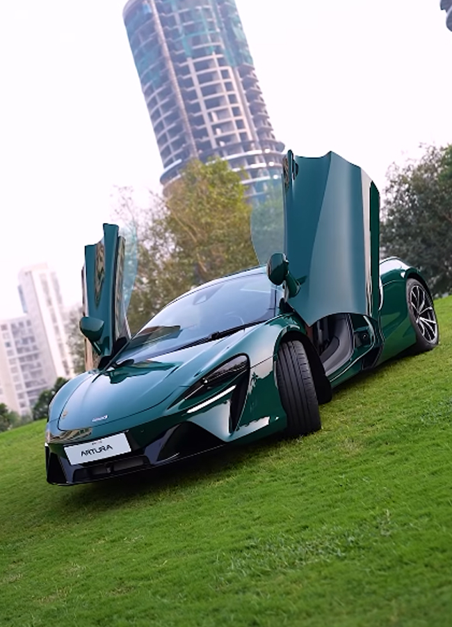 McLaren_20car3_1.jpg 9
