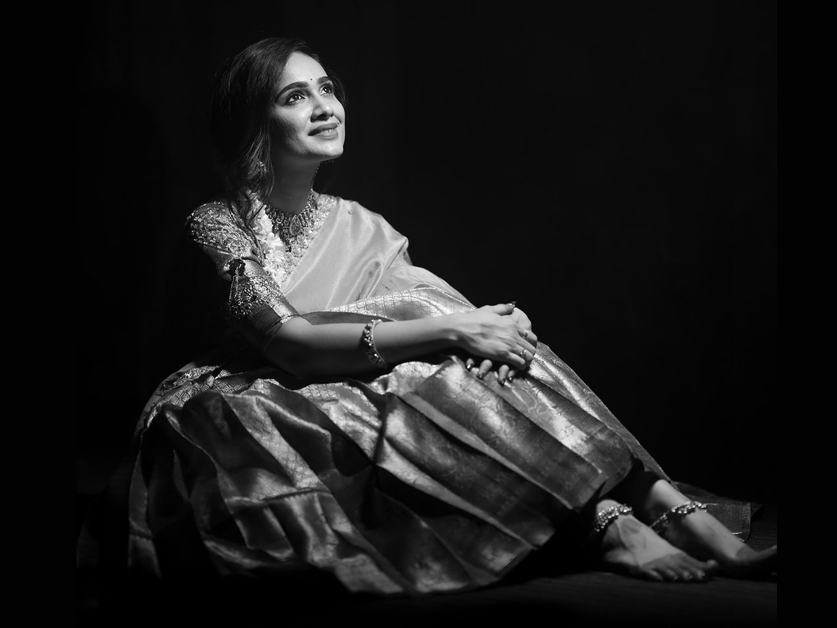 Tejaswini-Gowda-14.jpg 15