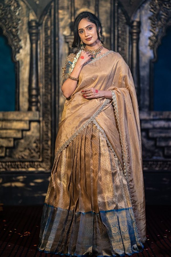 Tejaswini-Gowda-21.jpg 22