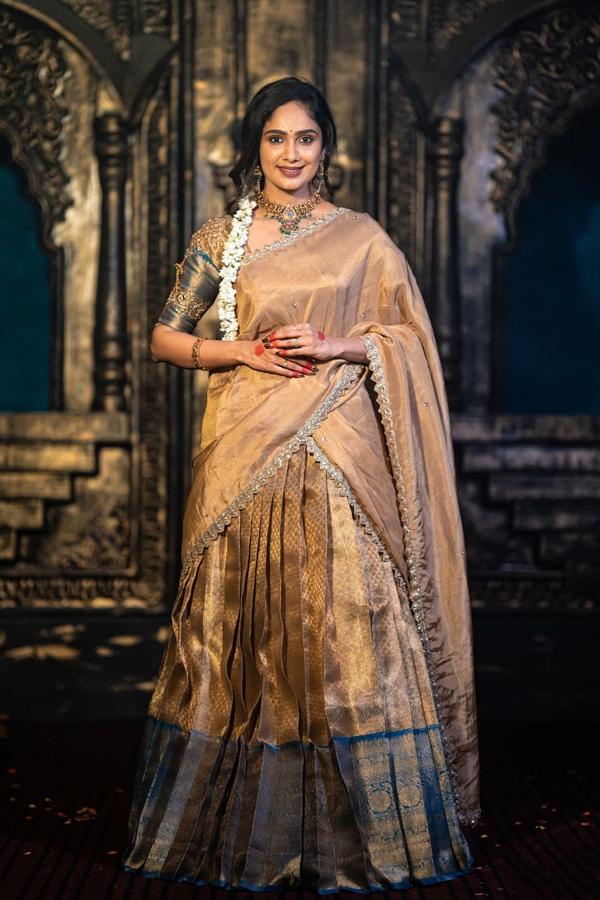 Tejaswini-Gowda-4.jpg 5
