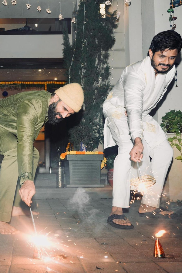 Tollywood-Celebrities_Diwali-2024-12.jpg 13