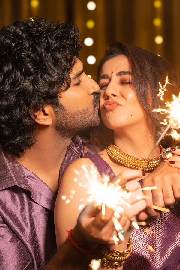 Tollywood-Celebrities_Diwali-2024-33.jpg 34