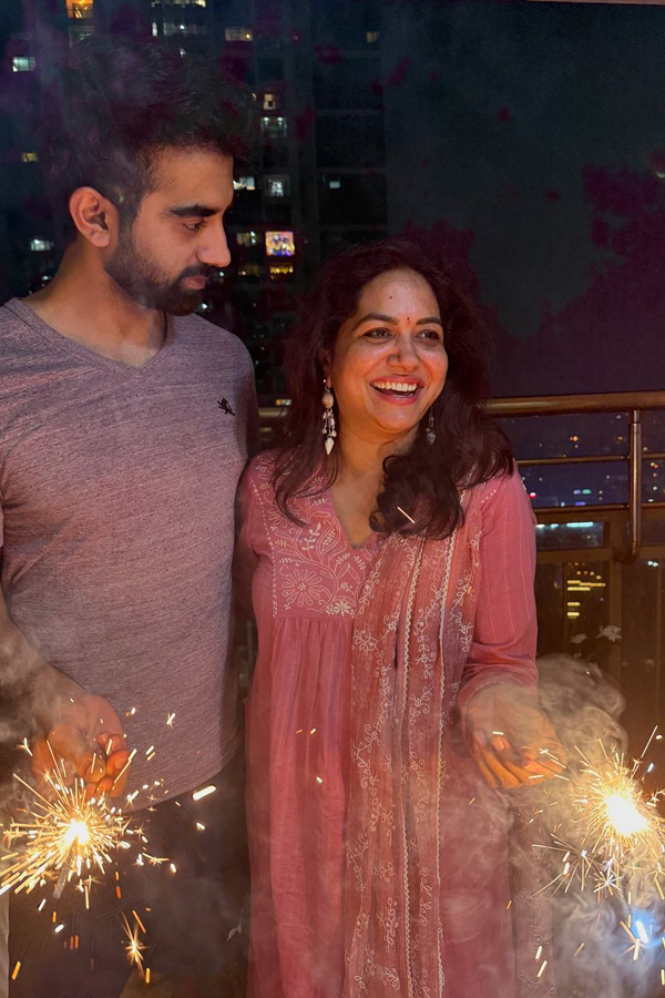 Tollywood-Celebrities_Diwali-2024-34.jpg 35