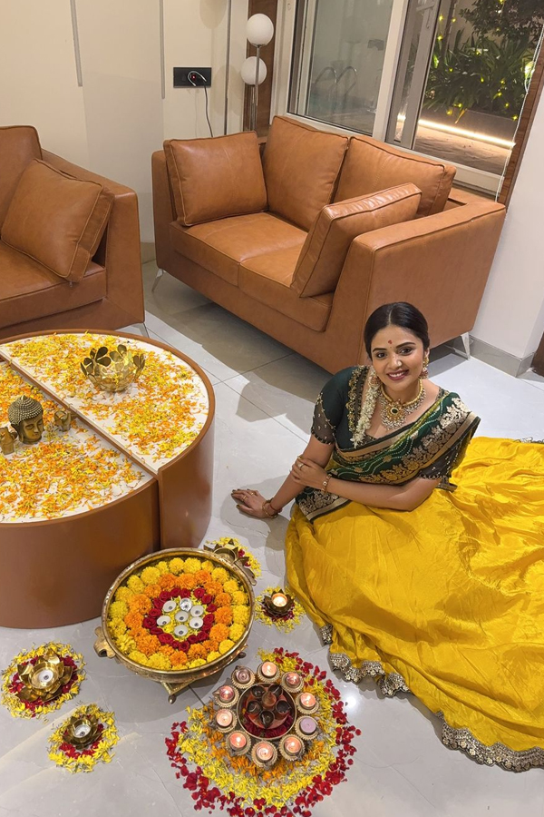 Tollywood-Celebrities_Diwali-2024-35.jpg 36