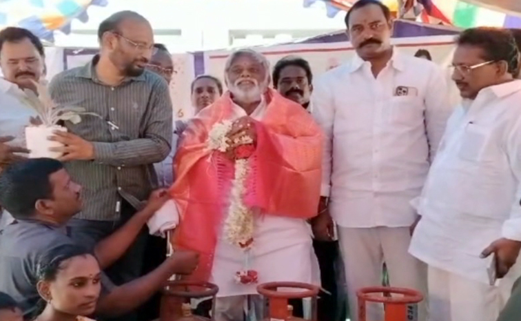 jyothilanehru1.jpg