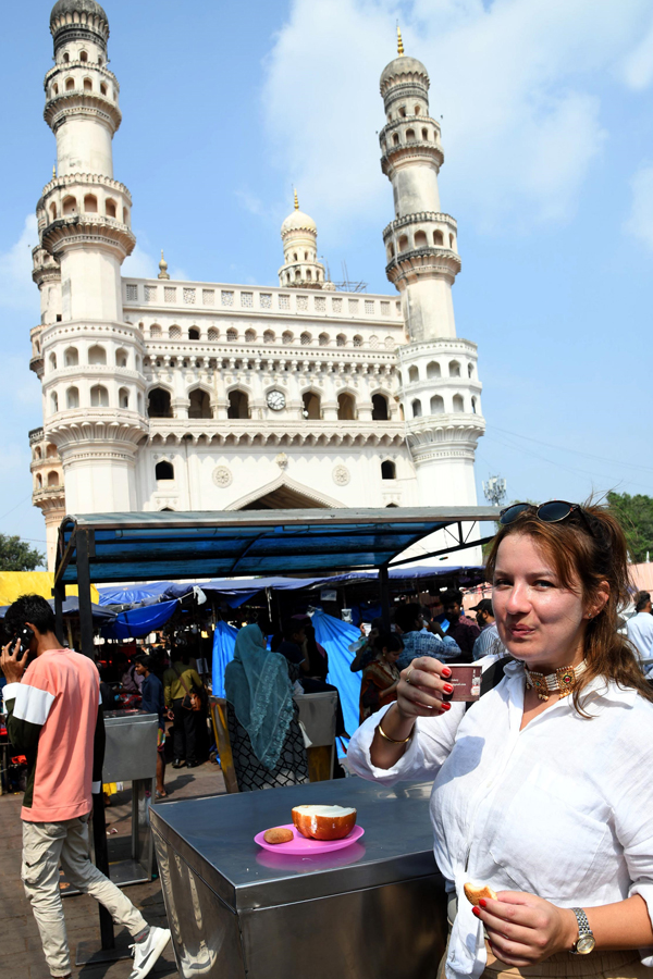 Charminar-Bhagyalakshmi-Temple-10.jpg 11