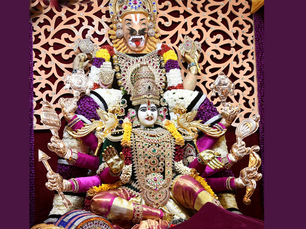 Charminar-Bhagyalakshmi-Temple-4.jpg 5