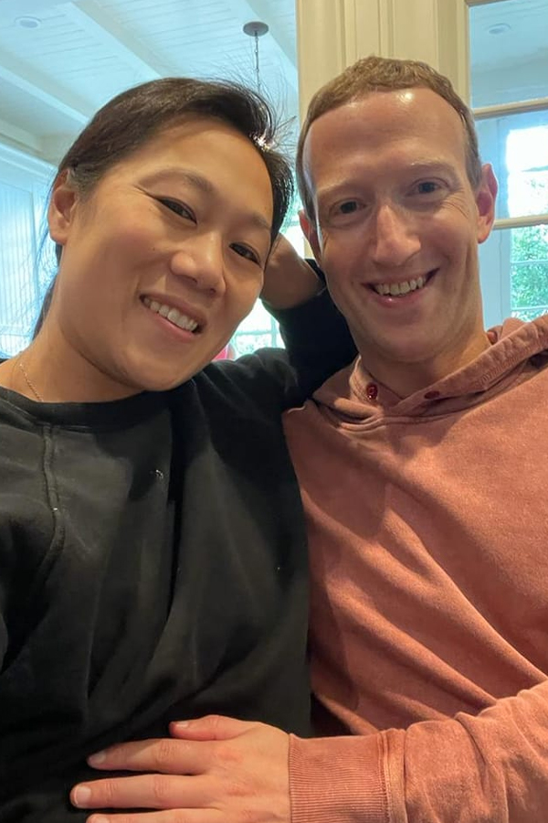 Mark-Zuckerberg-Halloween-4.jpg 5