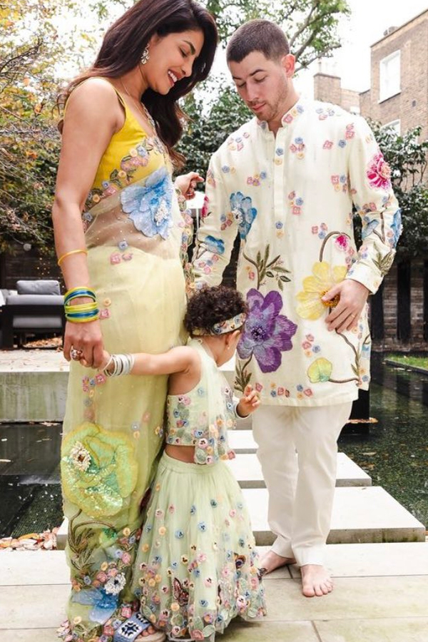 PriyankaChopraJonas_diwali2024_0.jpg 14