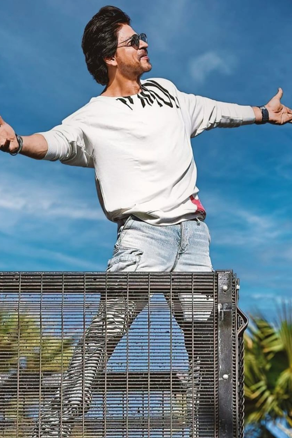 Shah-Rukh-Khan-16.jpg 17