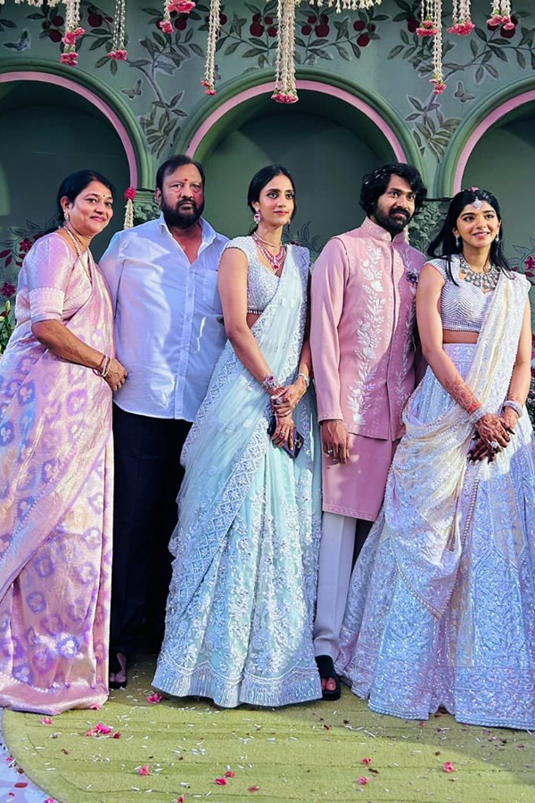 Narne_20Nithin_20engagement_20photos3.jpg 4