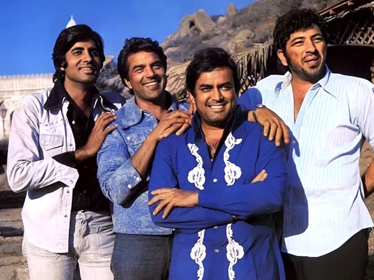 Sholay_20movie_20rare_20pics1_20_2821_29.jpg 25