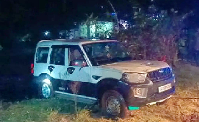 car1_0.jpg