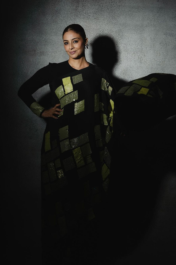 Actress-Tabu-17.jpg 18