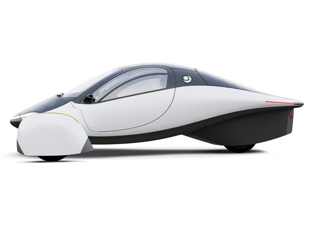 Aptera_20solar-powered_20car1.jpg 2