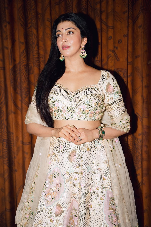 Pranita-Subhash-2.jpg 3