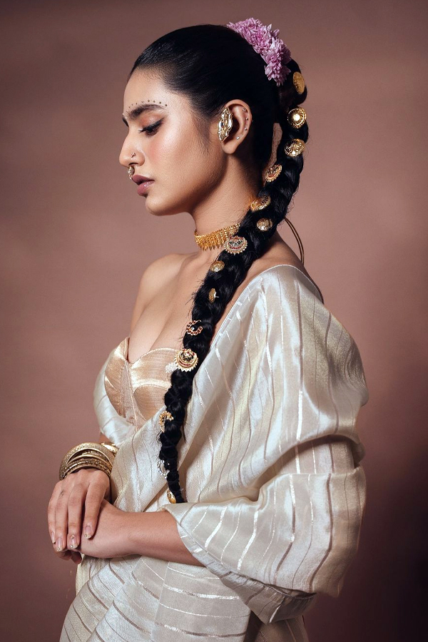 Priya_20prakash_20hot_20photos12.jpg 13