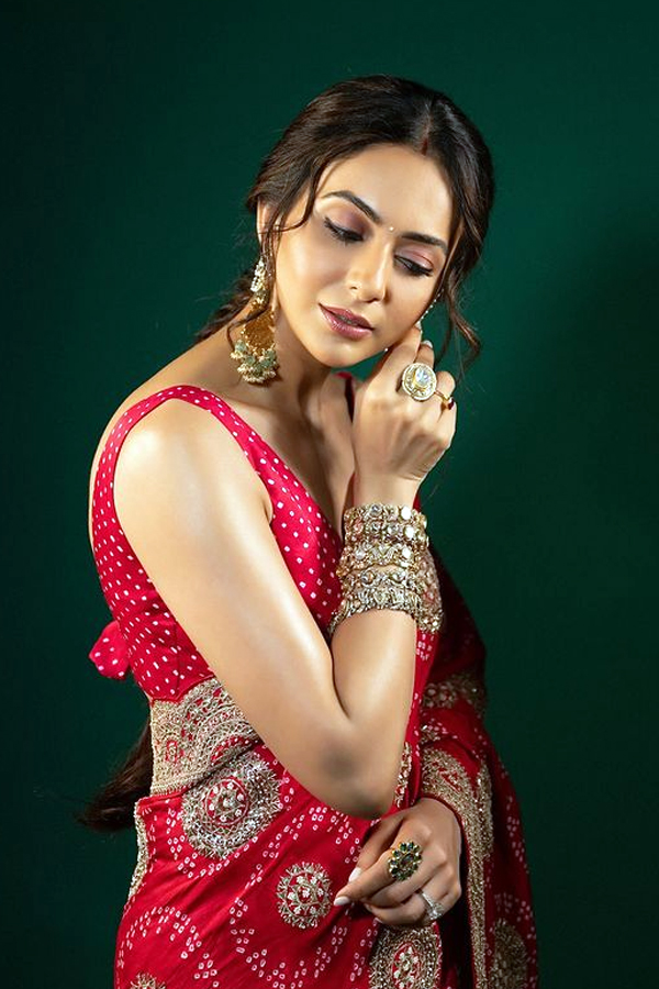 Rakulpreet_20singh10_0.jpg 9