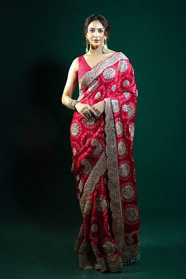 Rakulpreet_20singh14_0.jpg 13