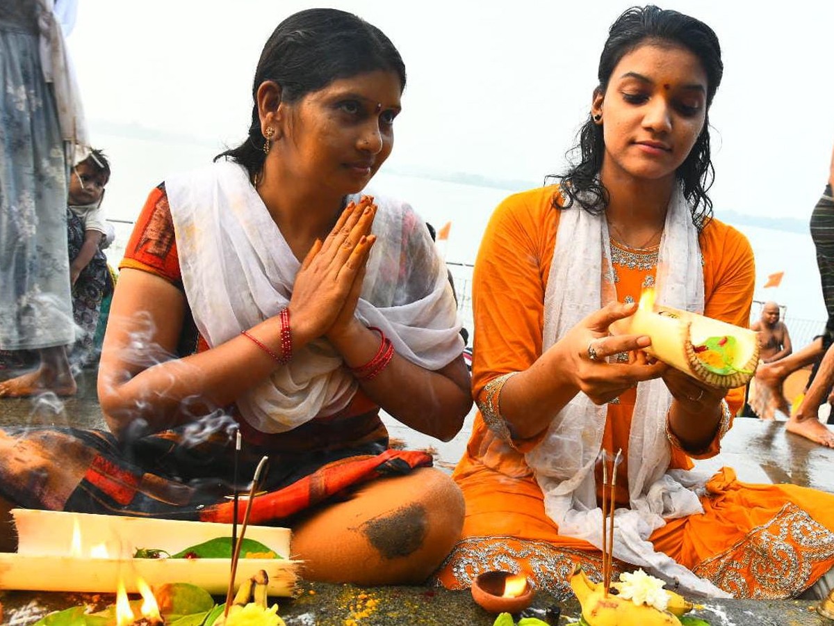 Vijayawada-Punnami-Ghat-1.jpg 2
