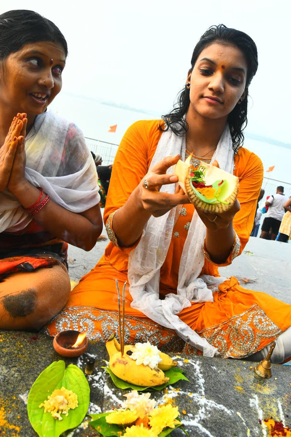 Vijayawada-Punnami-Ghat-2.jpg 3