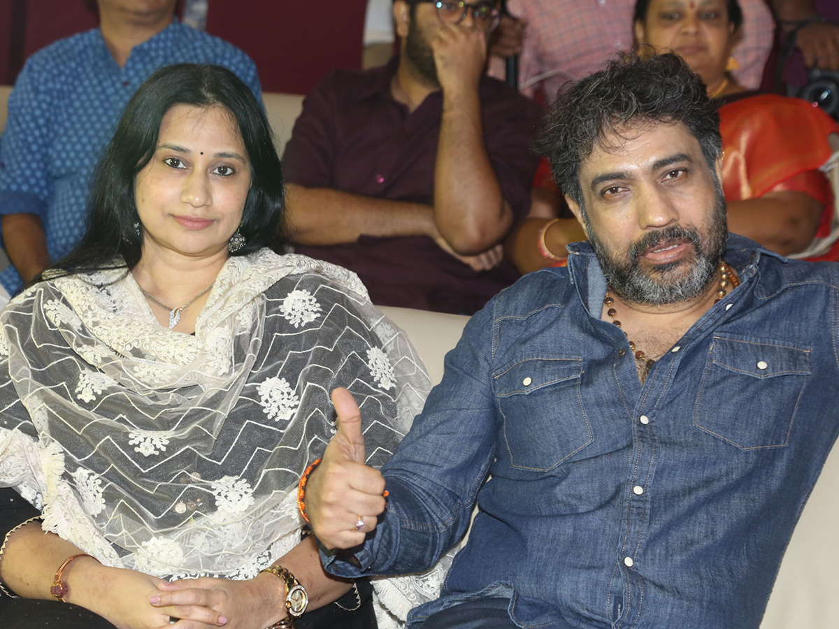Dhoom_20Dhaam_20Pre_20Release_20Event_20Photos__20_2828_29.jpg 28