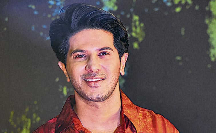 Dulquar-Salman-Luckky-Bhask.jpg