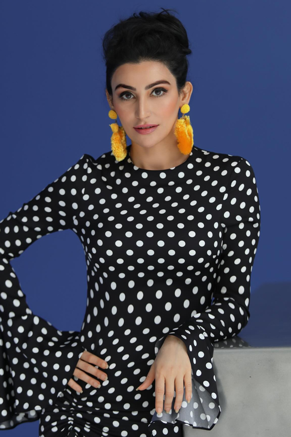 Fashion_20icon-ShaliniPassii-11.jpg 12