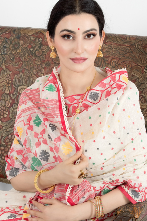 Fashion_20icon-ShaliniPassii-8.jpg 10