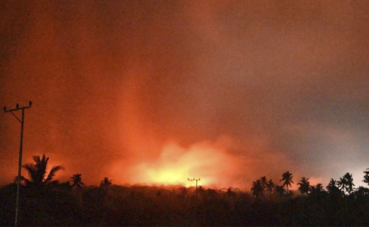 Indonesia-Many-Housed-Burnt_0.jpg