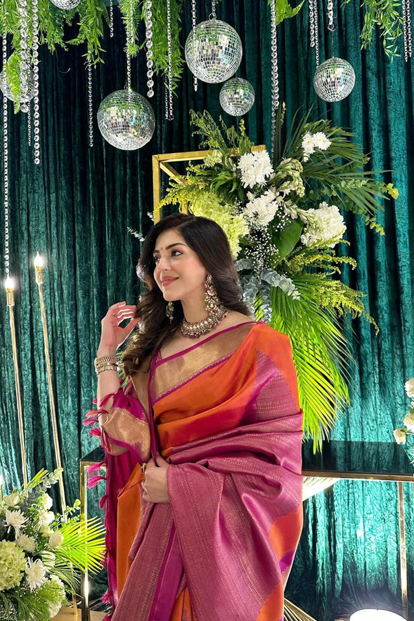 Mehreen-Pirzada-15.jpg 16