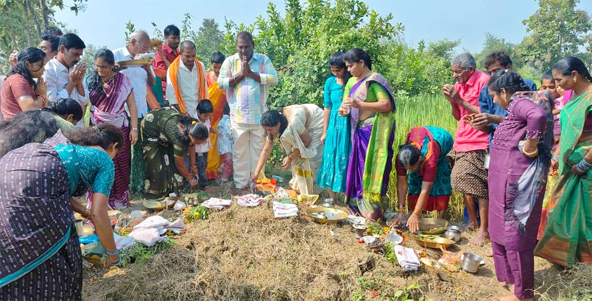 Nagula_20Chavithi_202024_20Celebrated_20in_20Telugu_20States_20Photos_7_0.jpg 7