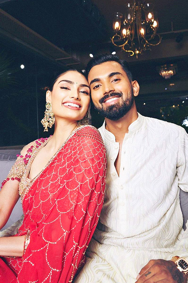Team_20India_20Crickter_20Kl_20Rahul_20Shared_20Birth_20Wishes_20To_20Wife_20Athiya_20Shetty_20On_20Social_20Media_20_283_29.jpg 4