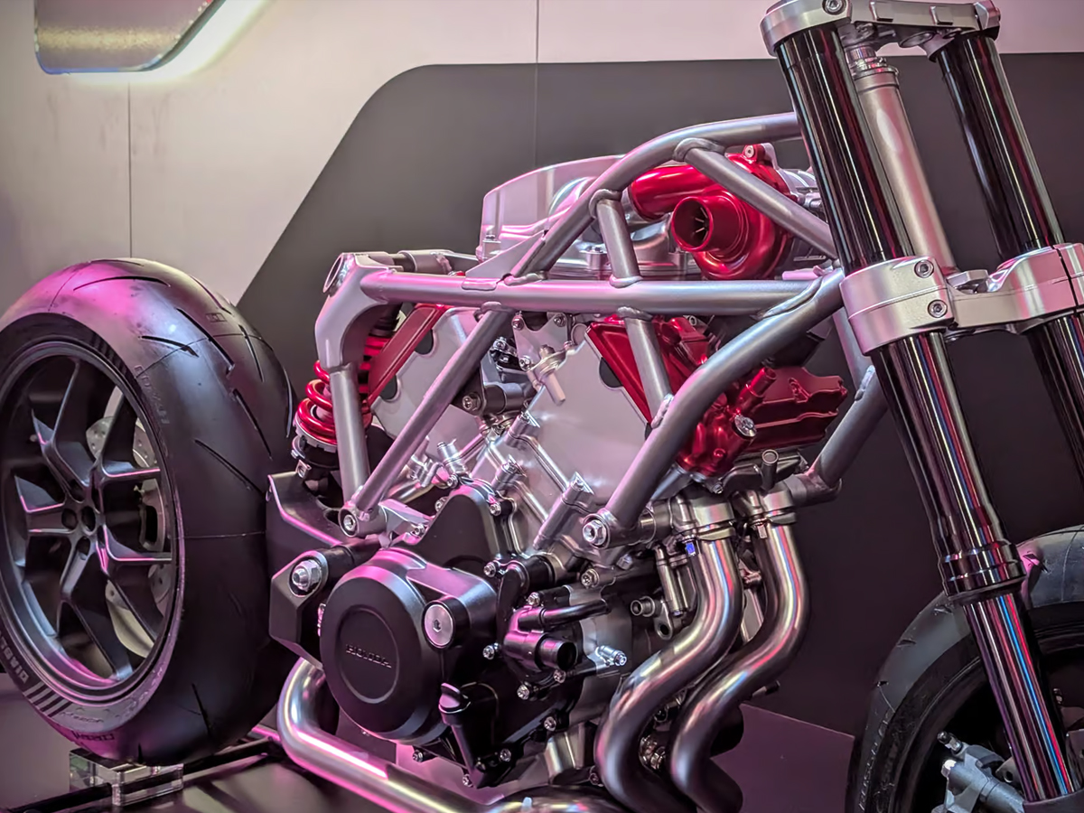 Honda_20dropped_20V3_209.jpg 10