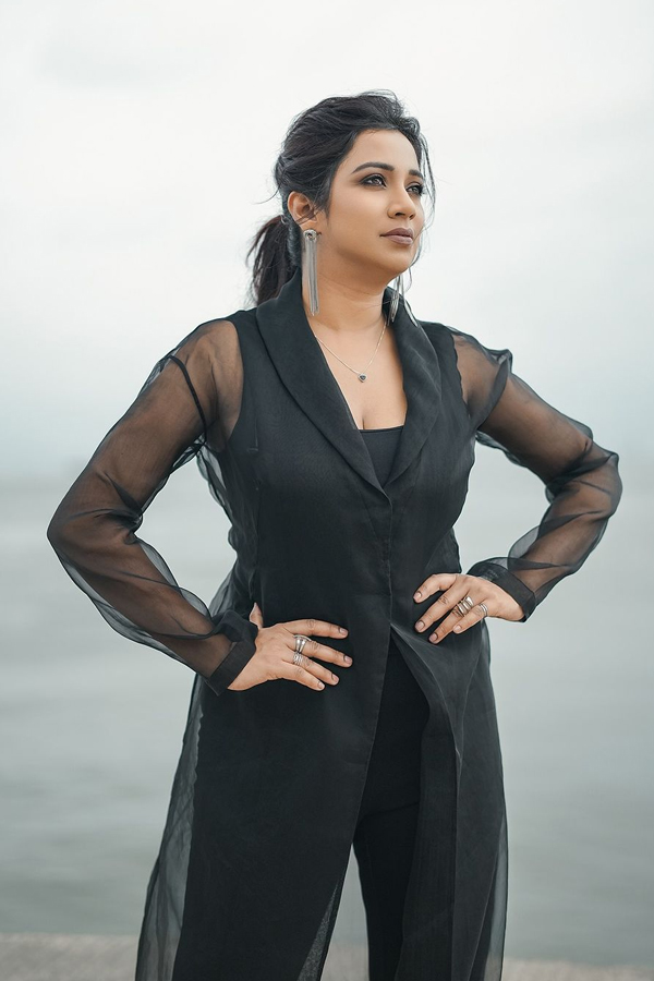 Shreya-Ghoshal-5.jpg 6