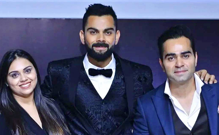 Vikas_20and_20Bhawna_20Kohli_20share_20heartfelt_20birthday_20wishes_20for_20Virat_20Kohli_20Photos_20_289_29.jpg 10
