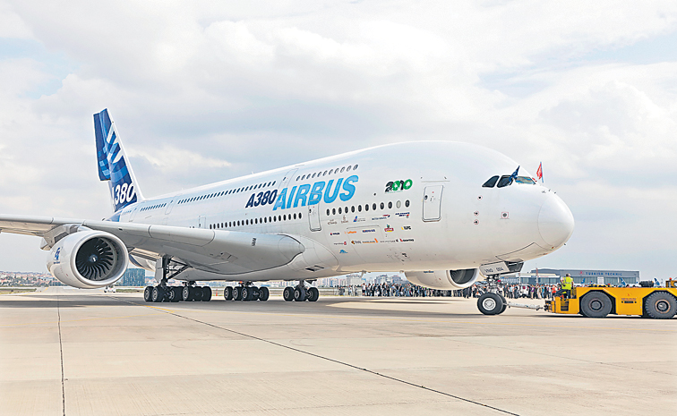 AIROPLANE-115043138.jpg