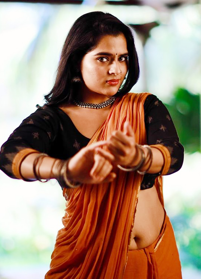Balagam_20Heroine_20stills4.jpg 5