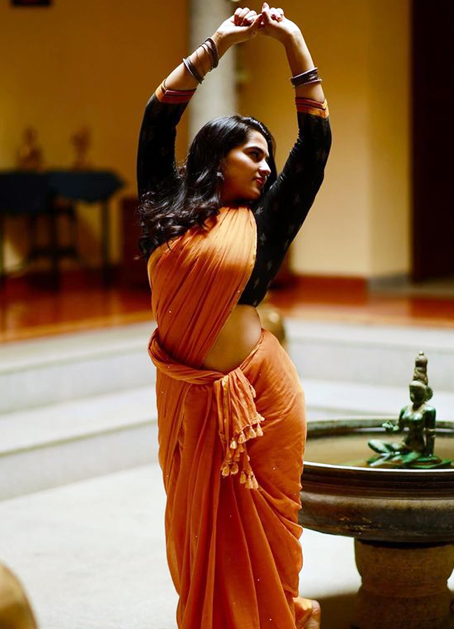 Balagam_20Heroine_20stills7.jpg 8