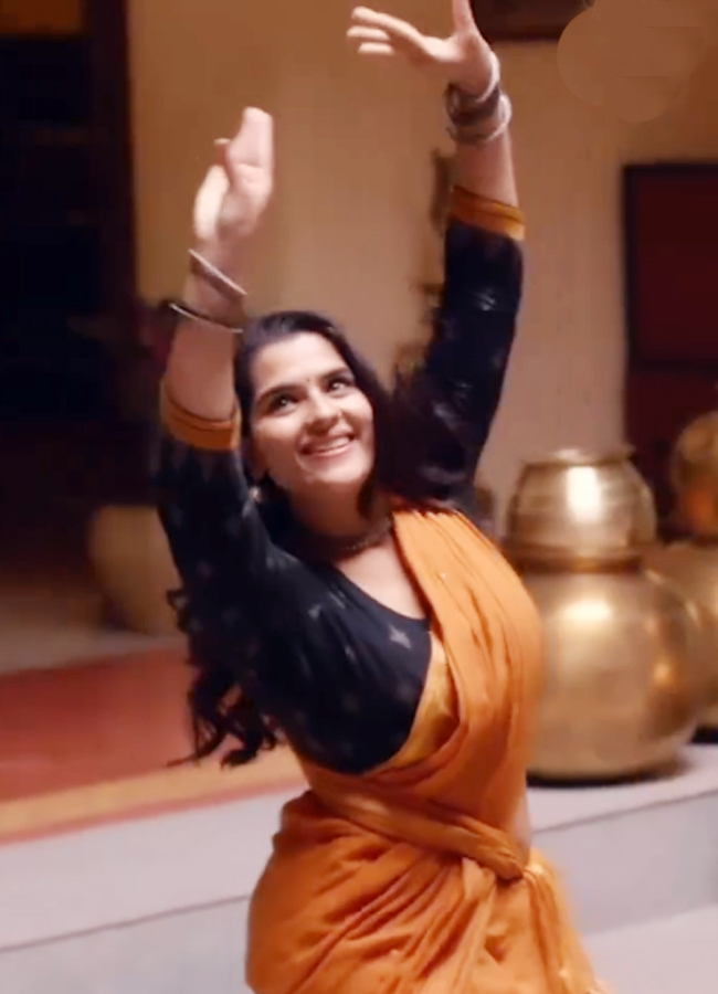 Balagam_20Heroine_20stills9.jpg 10