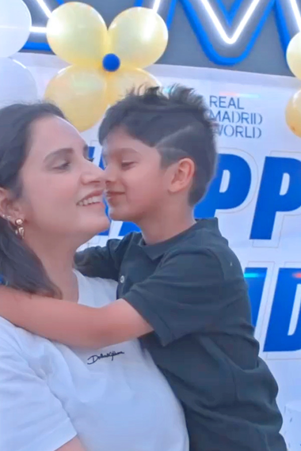 Sania_20Mirza_20Hosts_20Sons_20Football_20Themed_20Birthday_20Celebrations_20Photos_20_288_29.jpg 9