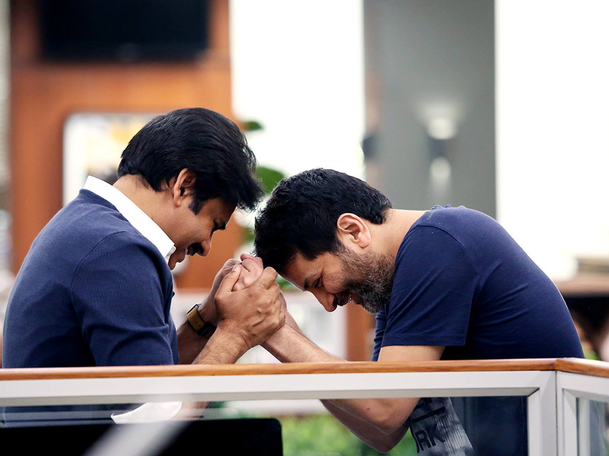 Trivikram_20Birthday_20special3_0.jpg 4