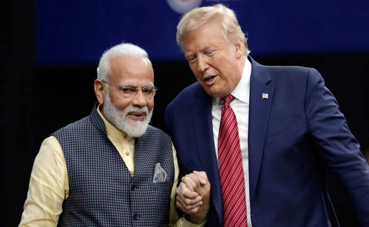 trump_2C-modi.jpg