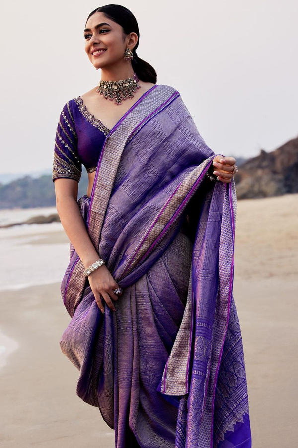 Celebs-Purple-Outfit-1.jpg 2