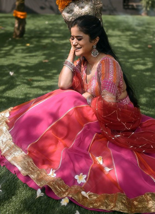 RGV_20Niece_20marriage5.jpg 6