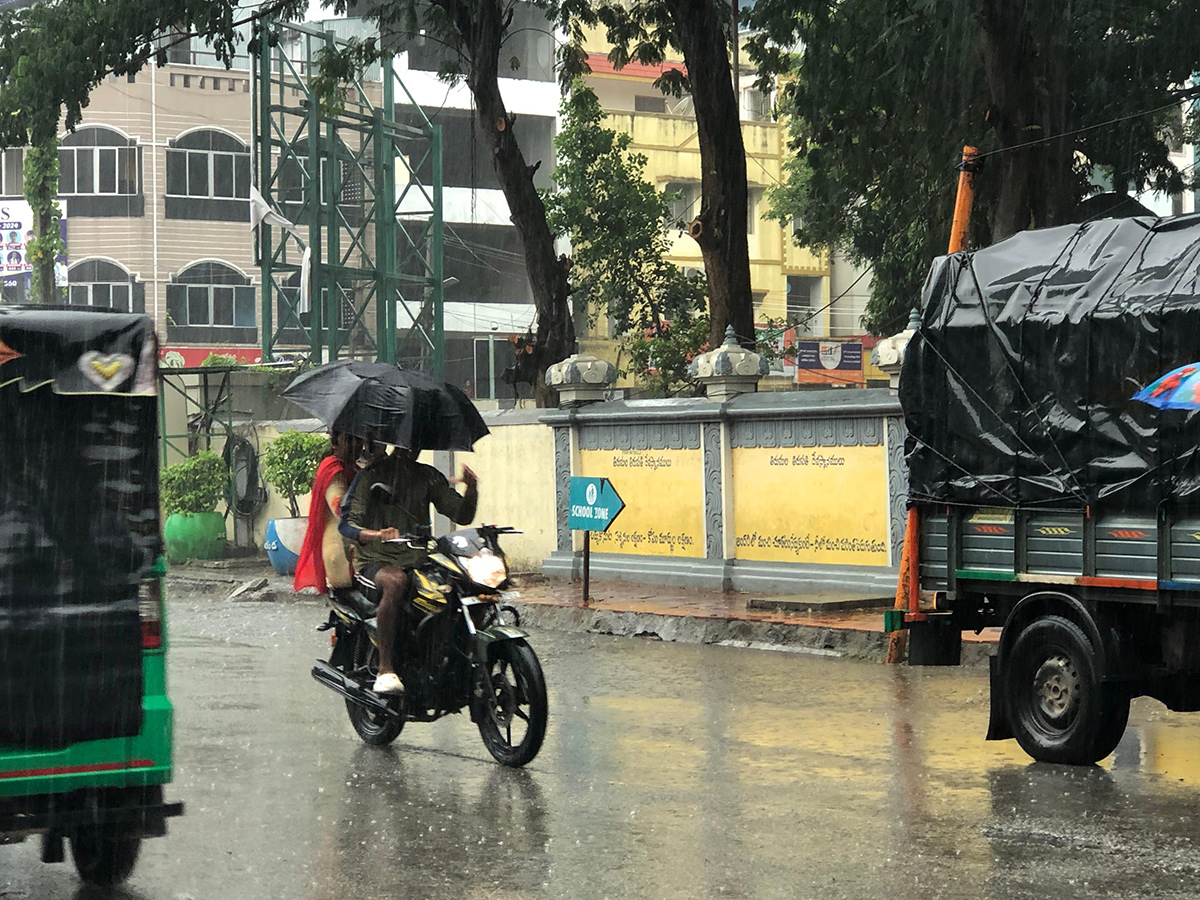 weather_20update_20_20heavy_20rain_20in_20tirupati__20_289_29.jpg 9