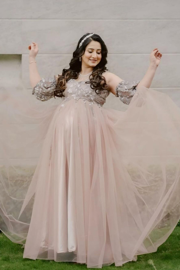 Harshika-Poonacha-12.jpg 13