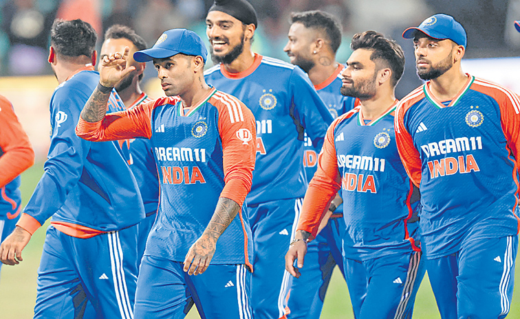 INDIA-TEAM.jpg